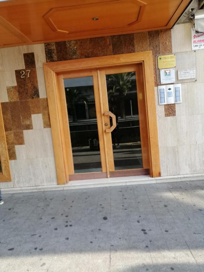 Rooms Estacion Аликанте Екстериор снимка