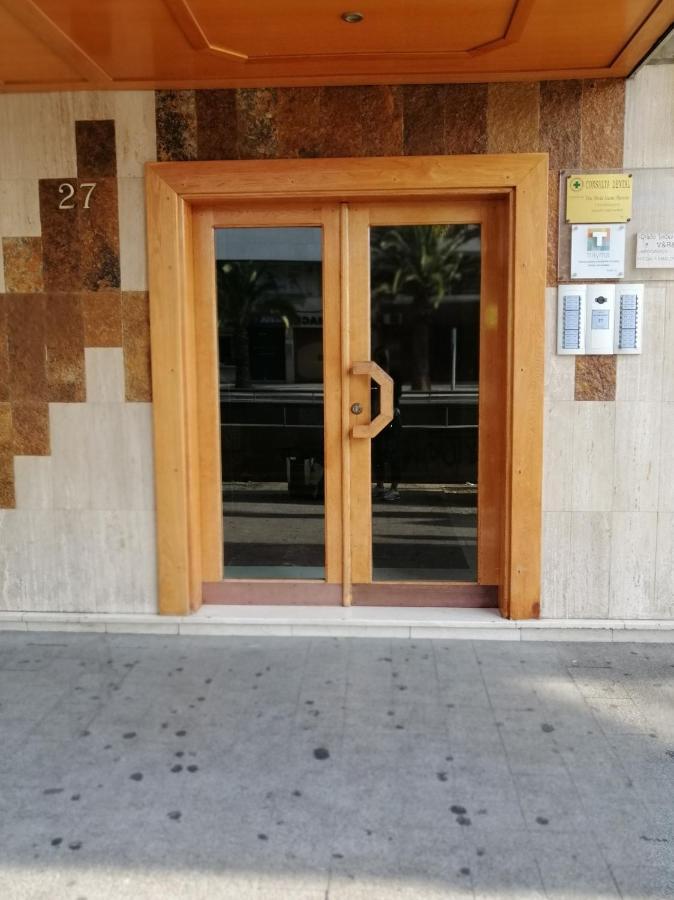 Rooms Estacion Аликанте Екстериор снимка