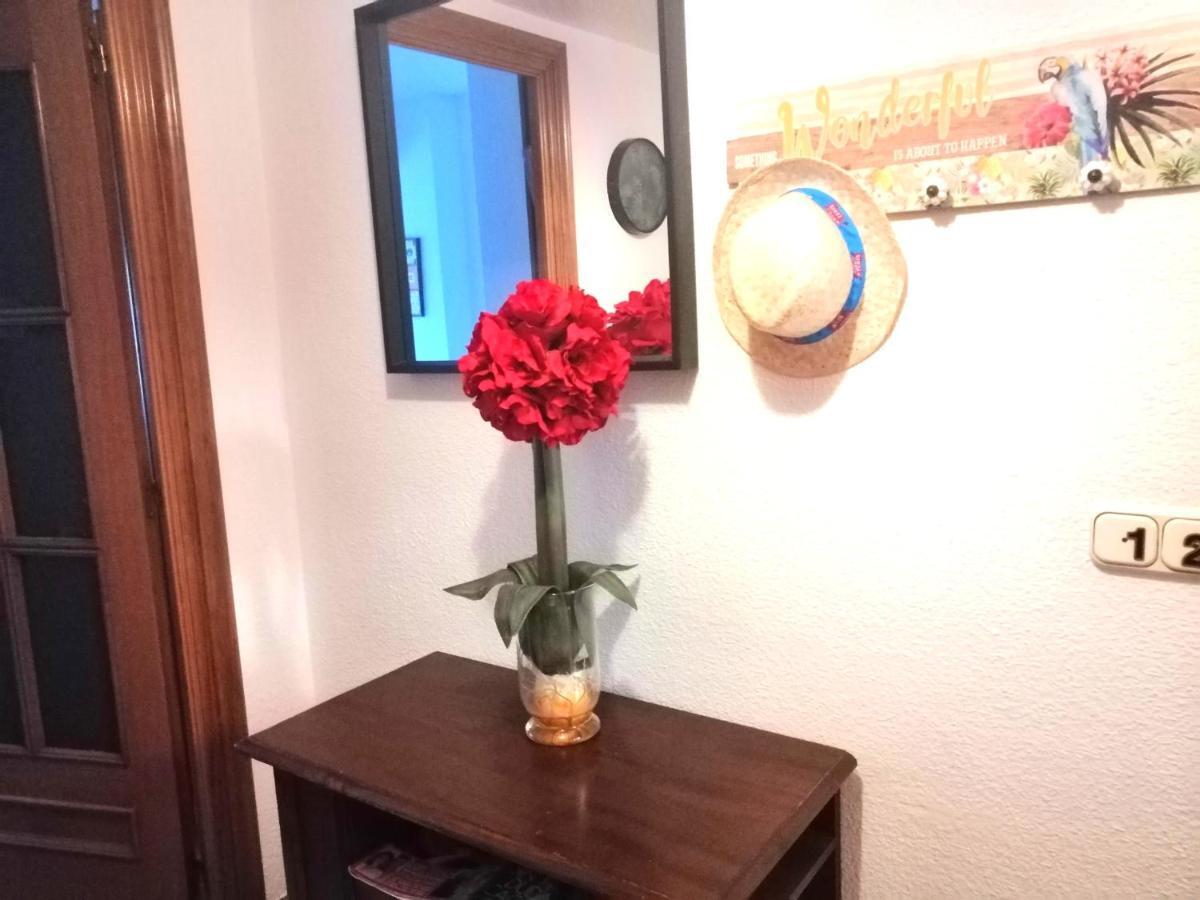 Rooms Estacion Аликанте Екстериор снимка