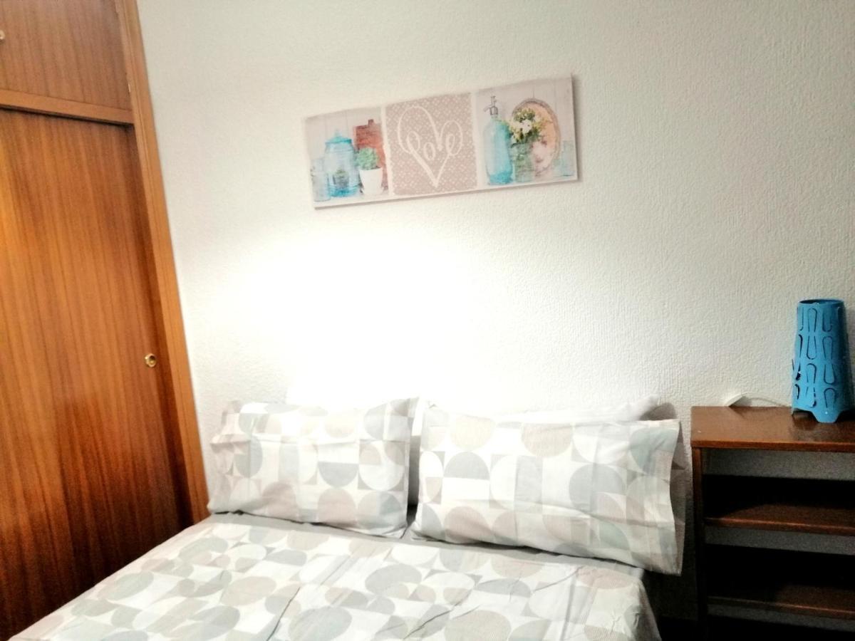 Rooms Estacion Аликанте Екстериор снимка